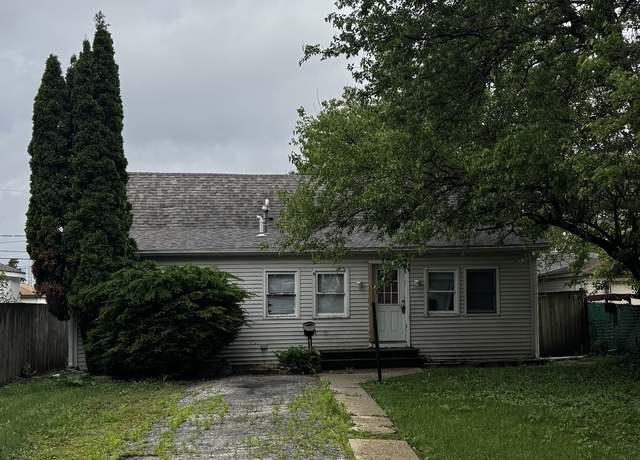 Property at 8223 45th St, Lyons, IL 60534, 3 beds, 1 bath