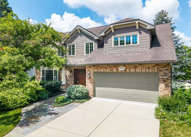 Property at 2261 Remington Dr, Naperville, IL 60565, 5 beds, 3.5 baths