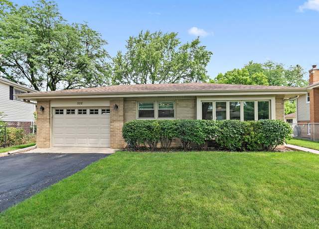 Property at 222 Dulles Rd, Des Plaines, IL 60016, 4 beds, 3 baths