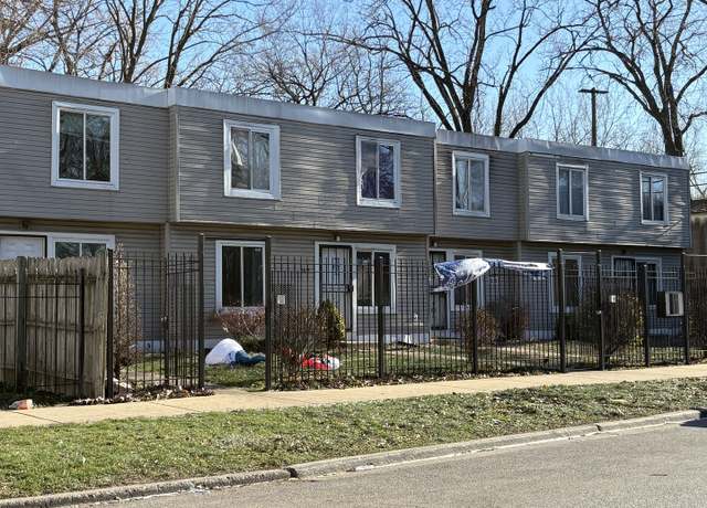 Property at 5815 S May St, Chicago, IL 60621, 16 beds, 6 baths