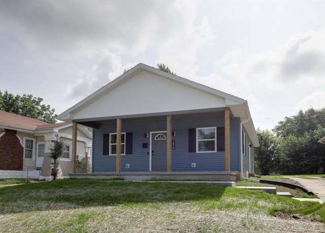 Property at 1418 N 6th, Quincy, IL 62301, 2 beds, 1 bath