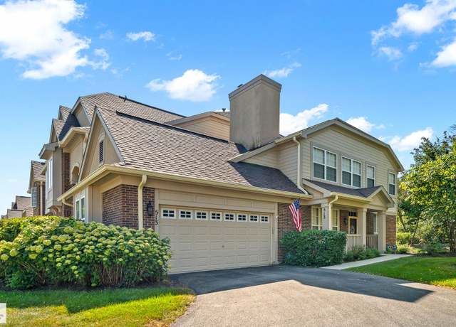 Property at 513 Saddlebrook Ln #513, Vernon Hills, IL 60061, 2 beds, 2 baths