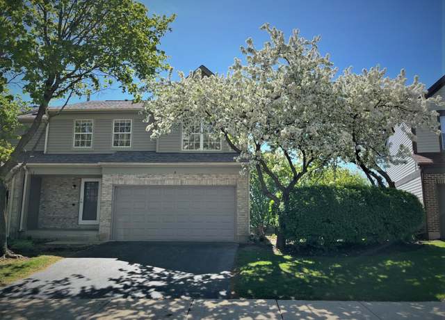 Property at 8 Oxford Ct, Algonquin, IL 60102, 3 beds, 3 baths