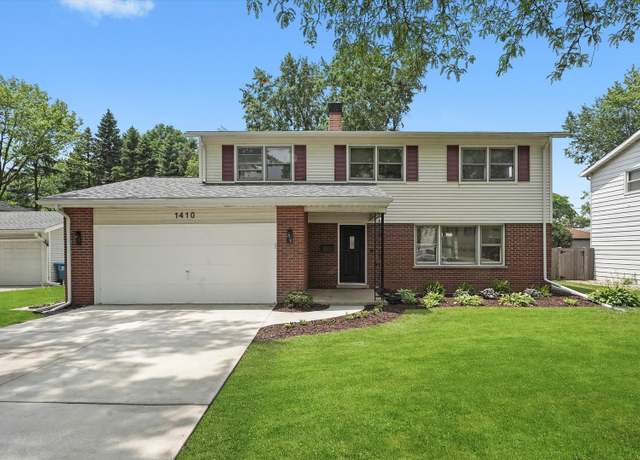 Property at 1410 S Cypress Dr, Mount Prospect, IL 60056, 4 beds, 3.5 baths