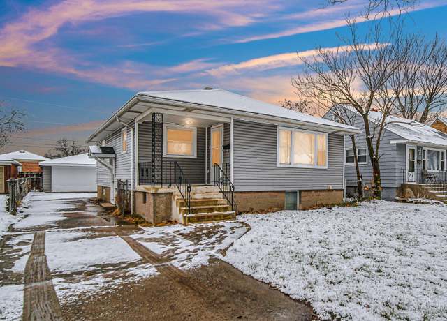 Property at 650 Mackinaw Ave, Calumet City, IL 60409, 4 beds, 2 baths