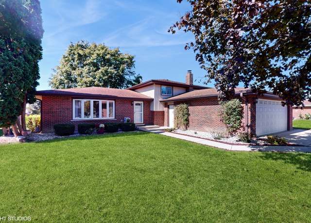 Property at 13920 Catherine Dr, Orland Park, IL 60462, 3 beds, 2 baths