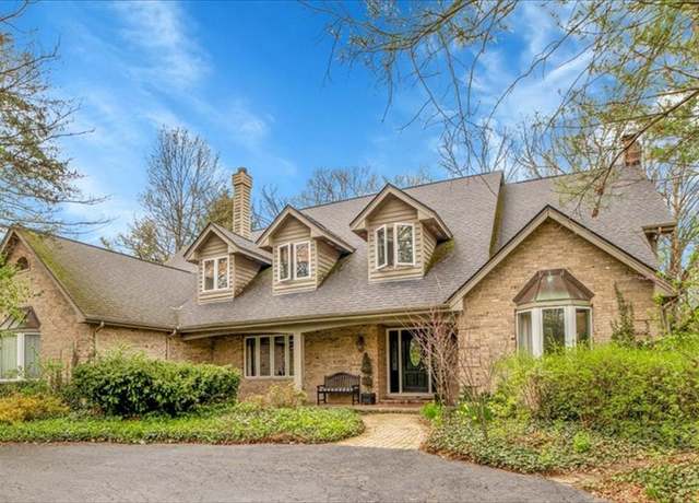 Property at 12504 Southwest Hwy, Palos Park, IL 60464, 4 beds, 4.5 baths