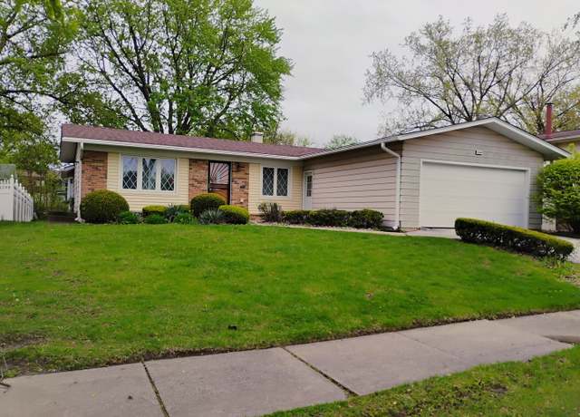 Property at 22509 Mission Dr, Richton Park, IL 60471, 3 beds, 1.5 baths