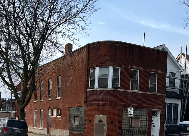 Property at 2201 W Huron St, Chicago, IL 60612, 5 beds, 2 baths