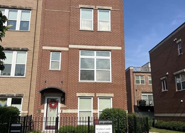 Property at 3700 S Sangamon St, Chicago, IL 60609, 4 beds, 3.5 baths