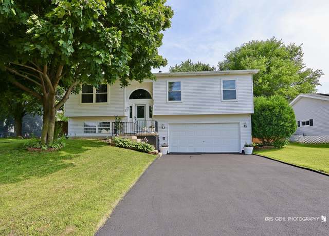Property at 4114 Luckie Ct, Zion, IL 60099, 3 beds, 1.5 baths