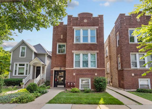 Property at 4453 N Kilbourn Ave N, Chicago, IL 60630, 6 beds, 3 baths