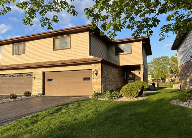 Property at 19629 Lake Shore Dr, Lynwood, IL 60411, 3 beds, 2.5 baths