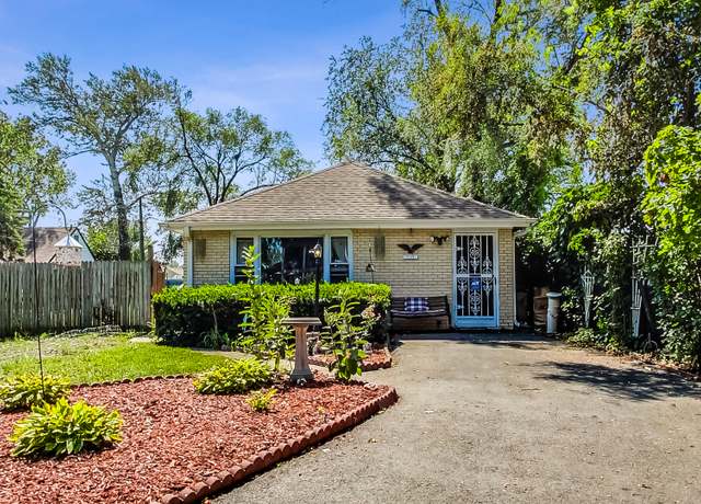 Property at 9139 Walnut Ave, Franklin Park, IL 60131, 4 beds, 1.5 baths