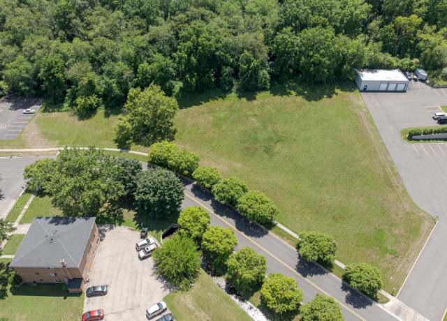 Property at 0000 Strom Dr, Dundee, IL 60118