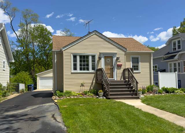 Property at 505 S Oakland Ave, Villa Park, IL 60181, 2 beds, 1 bath