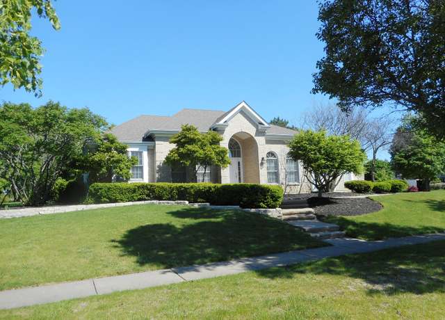 Property at 2117 Fargo Blvd, Geneva, IL 60134, 3 beds, 2.5 baths