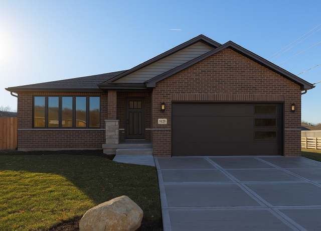 Property at 5125 171st ct St, Oak Forest, IL 60452, 5 beds, 4 baths