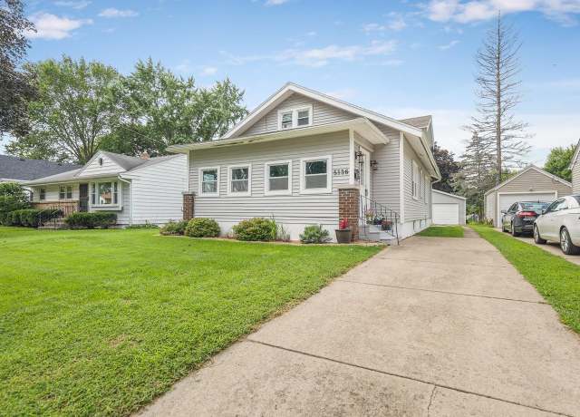 Property at 5136 Illinois St, Loves Park, IL 61111, 3 beds, 2 baths