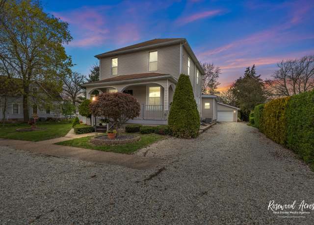 Property at 118 N Hartwell St, Gilman, IL 60938, 4 beds, 2 baths