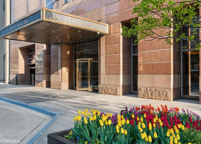 Property at 161 E Chicago Ave Unit 29DE, Chicago, IL 60611, 3 beds, 3 baths