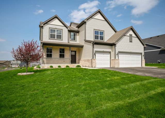 Property at 1098 Williamsbury Dr, Crystal Lake, IL 60012, 5 beds, 3.5 baths