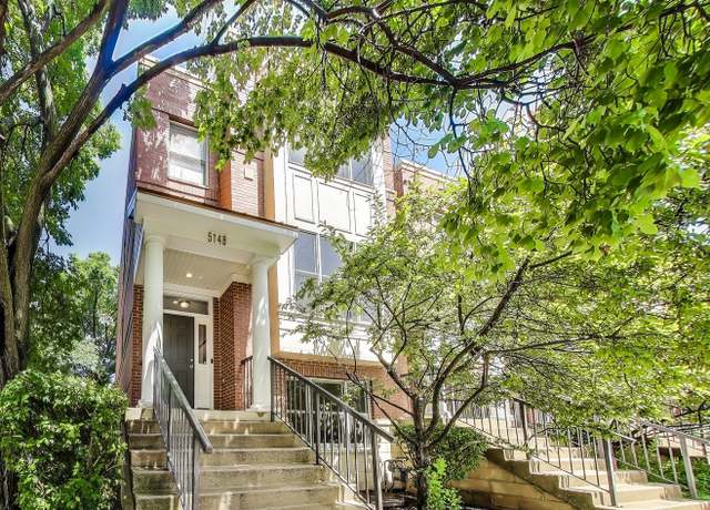 Property at 5148 Cleveland St, Skokie, IL 60077, 2 beds, 2.5 baths