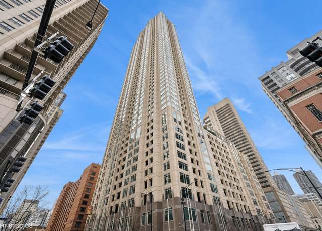 Property at 33 W Ontario St Unit 36D, Chicago, IL 60654, 2 beds, 2 baths