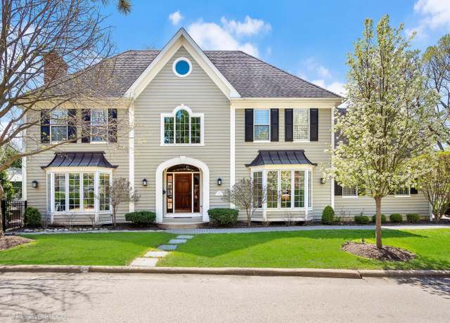 Property at 601 S Grant St, Hinsdale, IL 60521, 5 beds, 4.5 baths