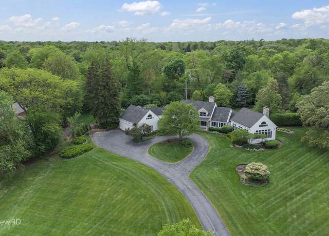 Property at 110 Inverway, Inverness, IL 60067, 3 beds, 3.5 baths