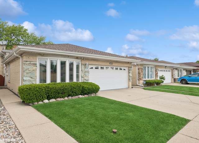 Property at 7244 W Seminole St, Chicago, IL 60631, 3 beds, 2.5 baths