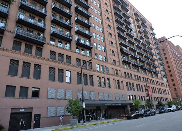 Property at 165 N Canal St #719, Chicago, IL 60606, 1 bed, 1 bath