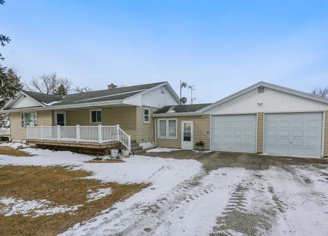 Property at 3869 E 5000n Rd, Bourbonnais, IL 60914, 3 beds, 1.5 baths