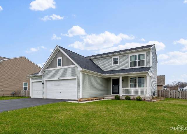 Property at 927 Hyte St, Plano, IL 60545, 3 beds, 2.5 baths