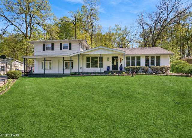 Property at 11051 W Elmwood Ct, Mokena, IL 60448, 3 beds, 2.5 baths