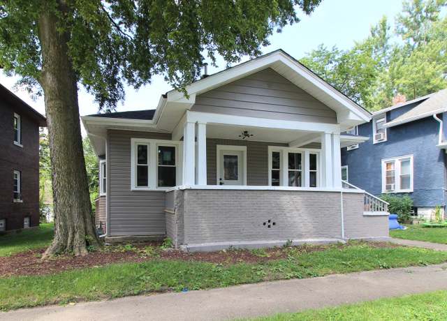 Property at 355 S Evergreen Ave, Kankakee, IL 60901, 2 beds, 1 bath