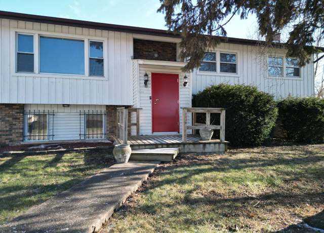 Property at 15535 Dearborn St, South Holland, IL 60473, 4 beds, 2.5 baths