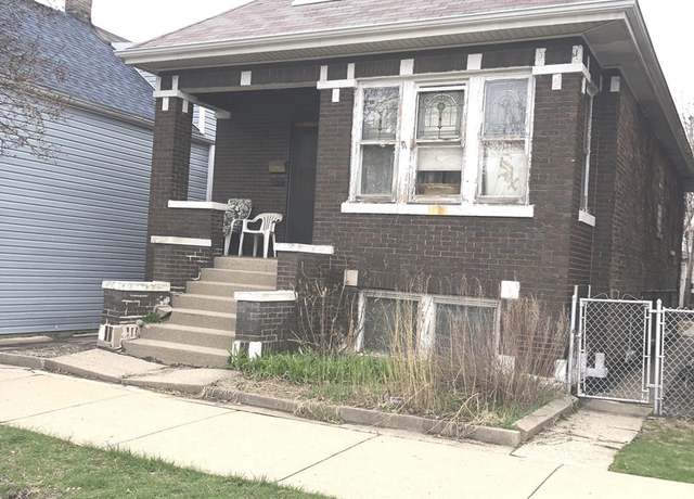 Property at 4539 S Mozart St, Chicago, IL 60632, 2 beds, 2 baths