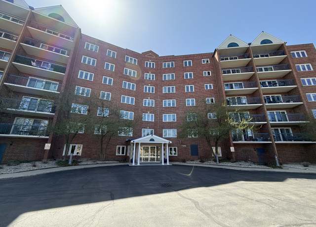 Property at 7120 N Milwaukee Ave #305, Niles, IL 60714, 2 beds, 2 baths