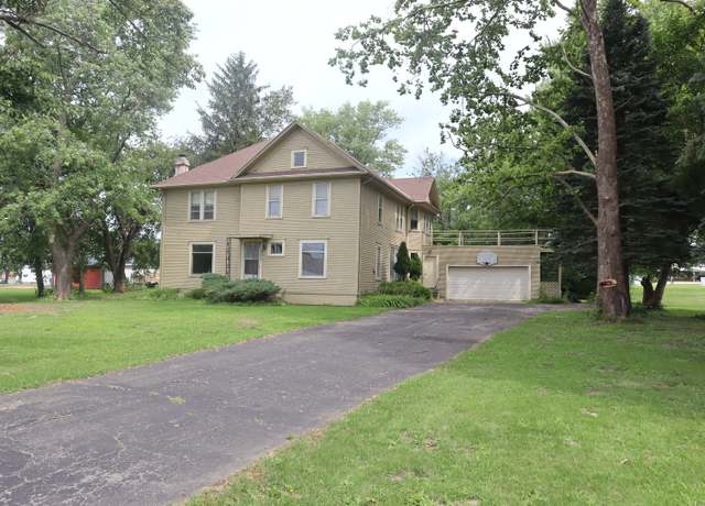 Property at 331 Liberty St, Walnut, IL 61376, 5 beds, 2 baths