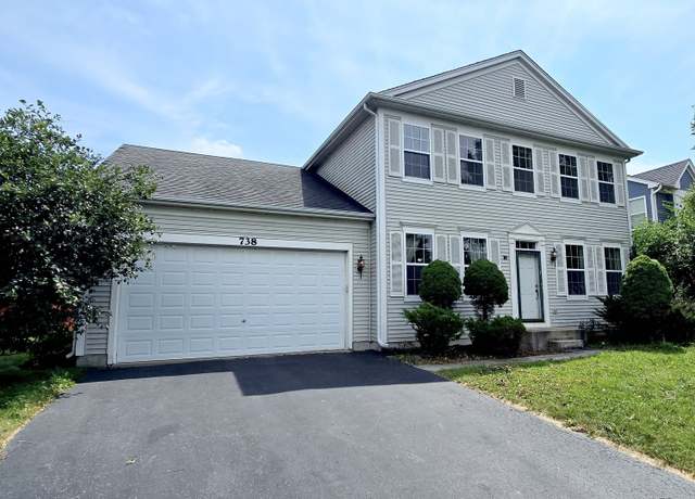 Property at 738 Bethel Ave, Bolingbrook, IL 60490, 4 beds, 2.5 baths