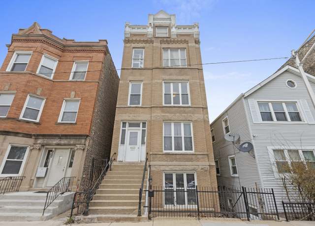 Property at 1310 W Chestnut St #201, Chicago, IL 60642, 2 beds, 1 bath
