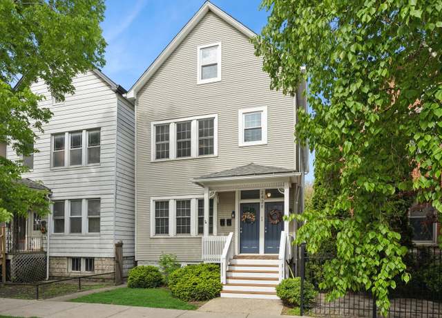 Property at 2428 N Campbell Ave, Chicago, IL 60647, 6 beds, 4 baths