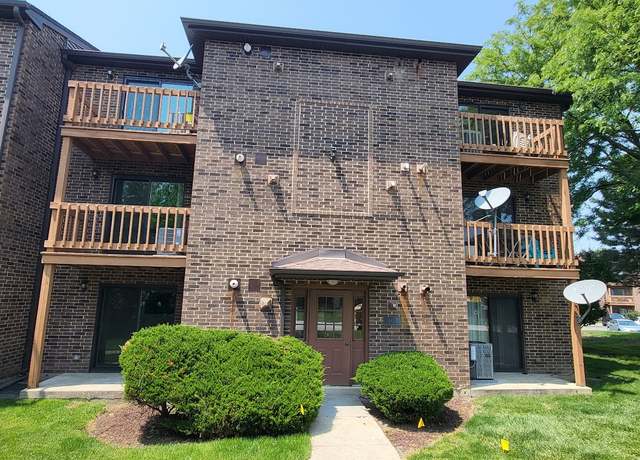 Property at 2238 Abbeywood Dr Unit C, Lisle, IL 60532, 2 beds, 1 bath
