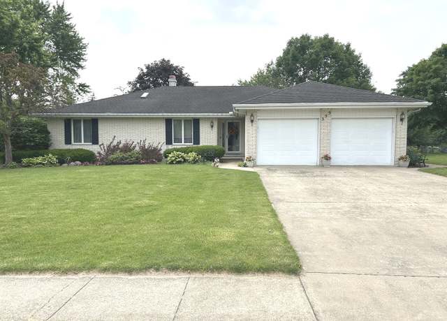 Property at 355 Twilight Dr, Morris, IL 60450, 3 beds, 3 baths
