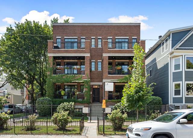 Property at 2700 N Wayne Ave Unit 1S, Chicago, IL 60614, 4 beds, 2.5 baths