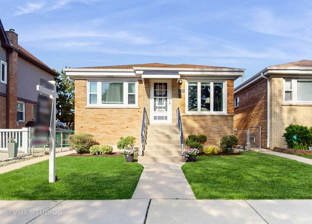 Property at 7525 N Overhill Ave, Chicago, IL 60631, 4 beds, 2 baths