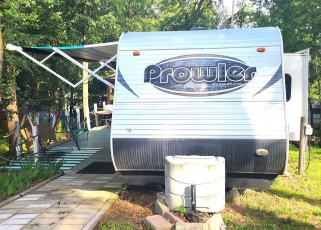 Property at 13/109 Woodhaven, Sublette, IL 61367