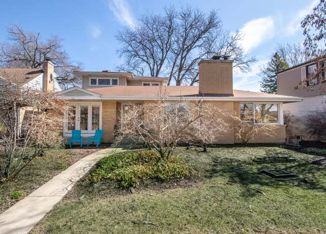 Property at 8029 N Kedvale Ave, Skokie, IL 60076, 5 beds, 2.5 baths