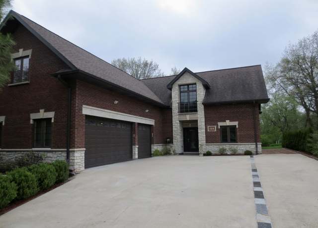 Property at 200 Griffin Pl, Poplar Grove, IL 61065, 4 beds, 3.5 baths